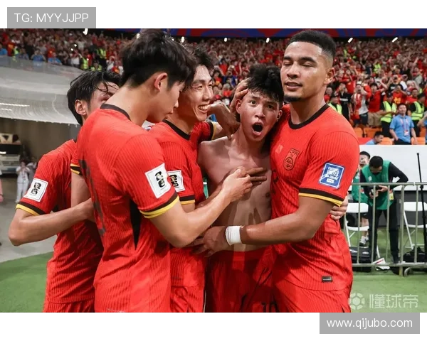 足球明星因比赛表现遭球迷怒斥被指懦夫引发热议视频曝光