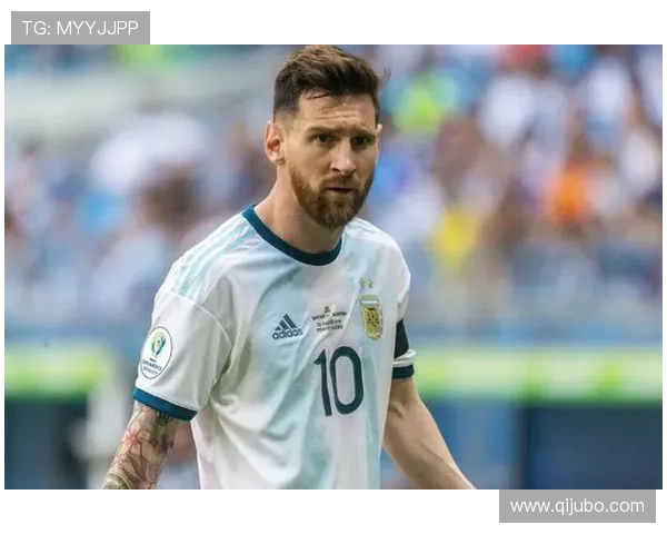 卡塔尔足球明星颜值大揭秘球场上的帅气与魅力并存