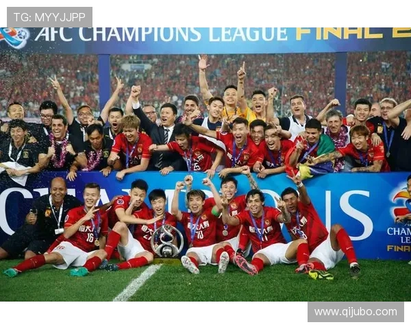 广州足球队技术解析：从战术布局到球员配合的全面剖析