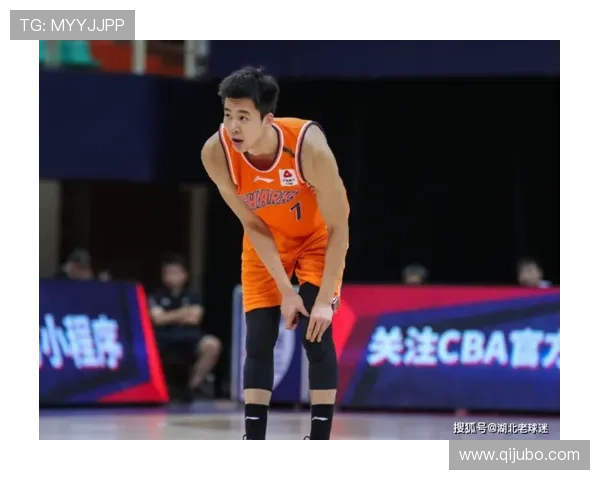 重庆篮球队以56分领跑冠军赛积分榜展现强劲实力与竞争优势